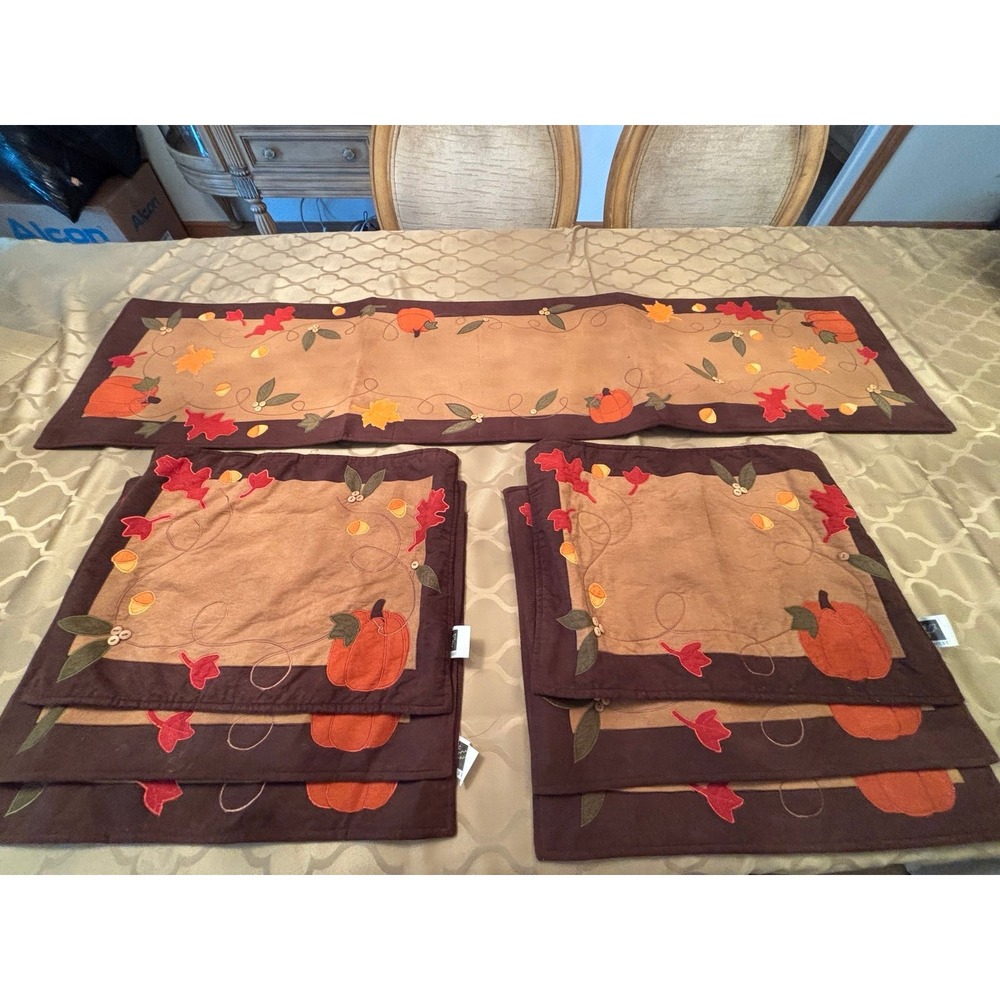 Fall Pumpkin Table Runner and Placemats Set